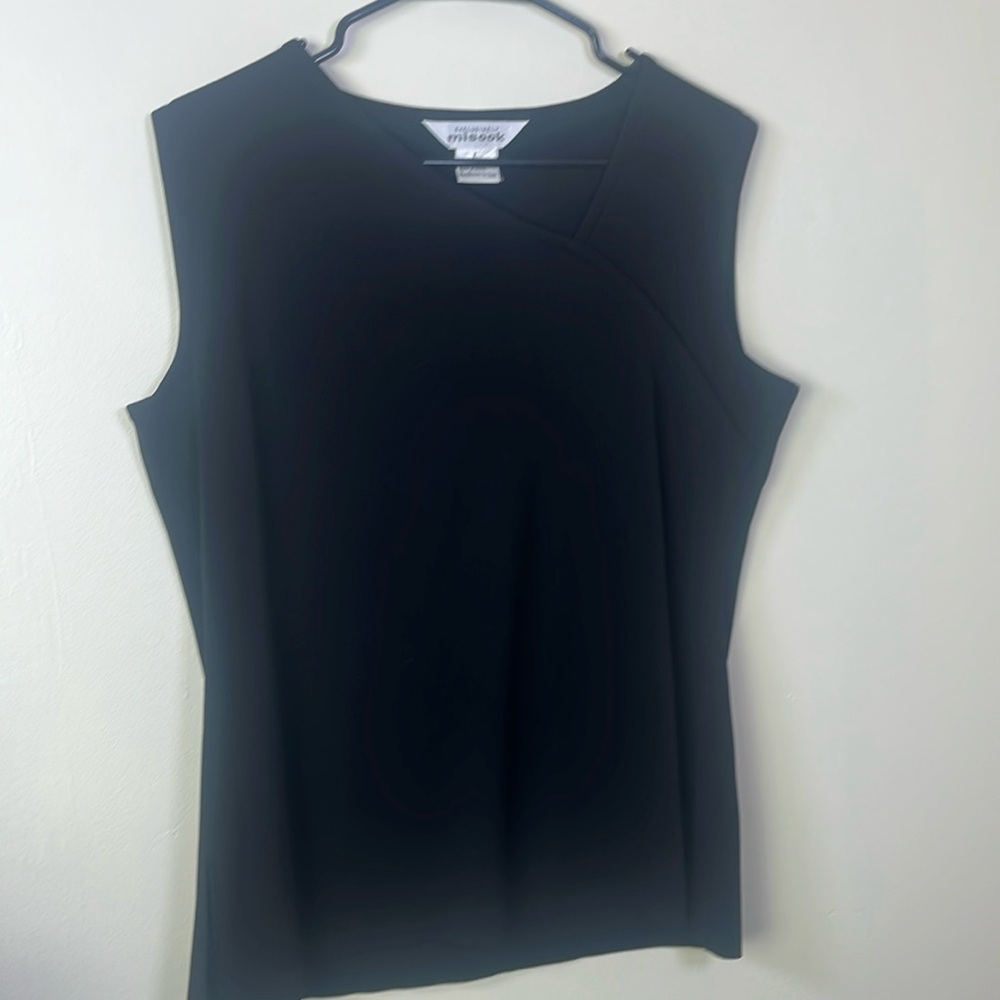 Exclusively Misook tank top